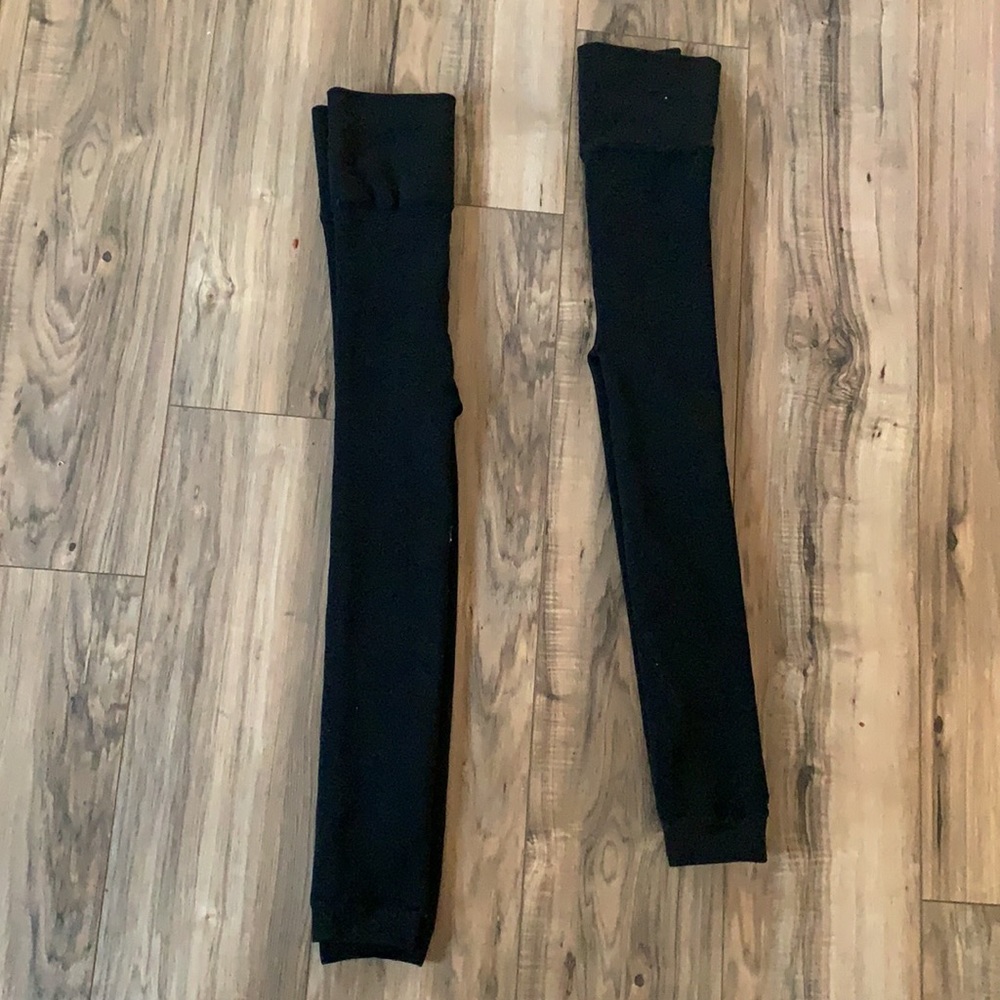 BUNDLE!! 2 pairs of thick winter leggings and a pair of colorbock sweatpants